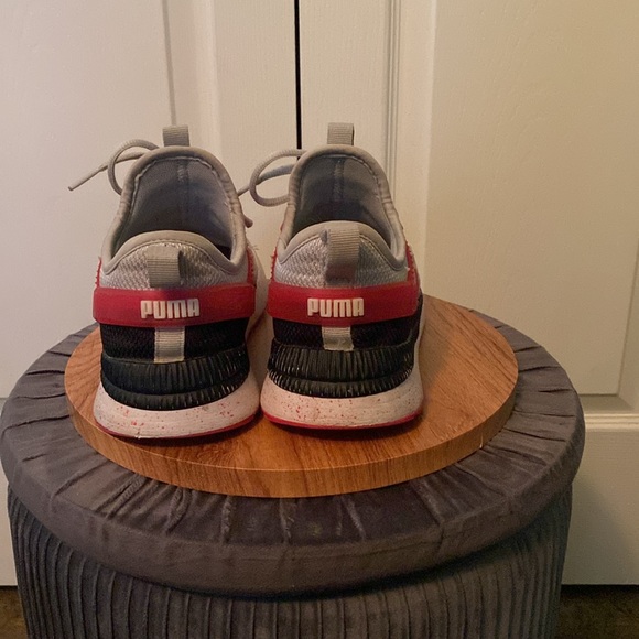 Puma running shoes - Picture 4 of 6